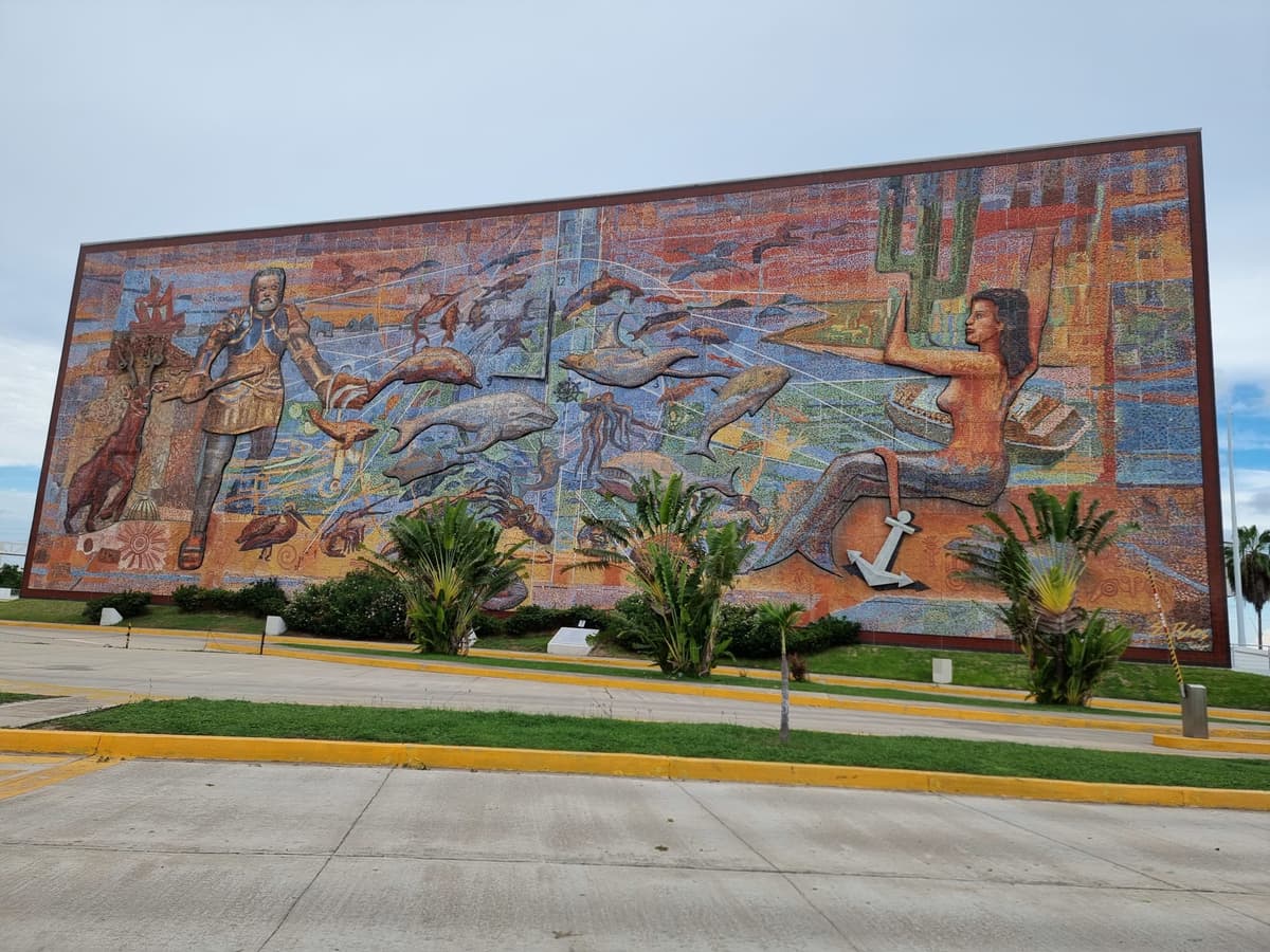 The World's Largest Mural: A Monumental Masterpiece in the Heart of Mazatlán